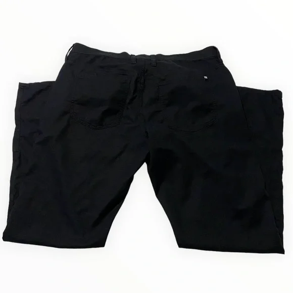 Travis Mathew Golf Pants Lot of 2 Black & Grey Lightweight Men’s Size 36 - Picture 3 of 10